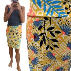 Lularoe Retro Floral Cassie Tube Skirt